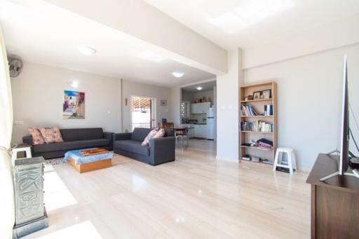 Lavish & Spacious Apt With Stunning Seaview, 10 Min Ath Airport Artemida  Exteriör bild
