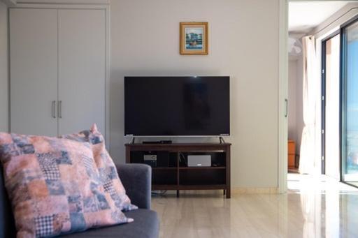 Lavish & Spacious Apt With Stunning Seaview, 10 Min Ath Airport Artemida  Exteriör bild